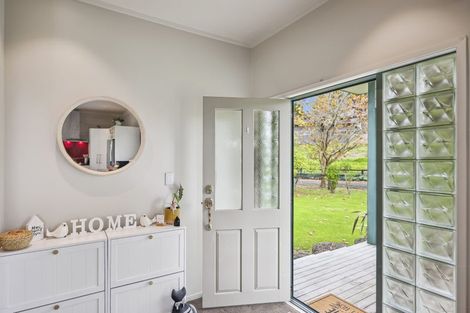 Photo of property in 36a Goudie Road, Helensville, 0875