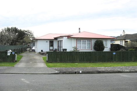Photo of property in 16 Ashforth Street, Wainuiomata, Lower Hutt, 5014