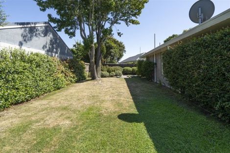 Photo of property in 21b Montclare Avenue, Ilam, Christchurch, 8041