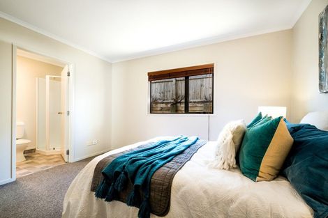 Photo of property in 57b Sabulite Road, Kelston, Auckland, 0602