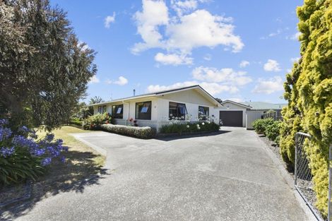 Photo of property in 27 Pethybridge Street, Motueka, 7120