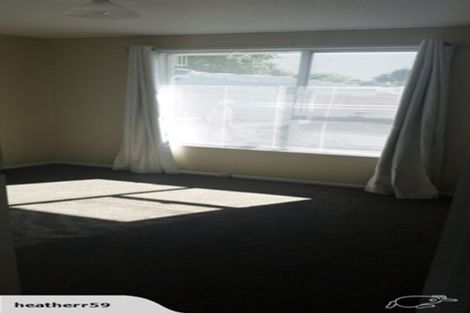 Photo of property in 17 Mckellar Place, Hornby, Christchurch, 8042