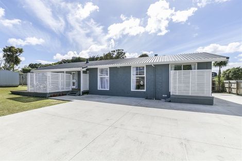 Photo of property in 82 Spinnaker Drive, Whitby, Porirua, 5024