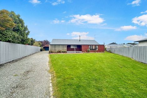 Photo of property in 17 Niddry Crescent, Winton, 9720