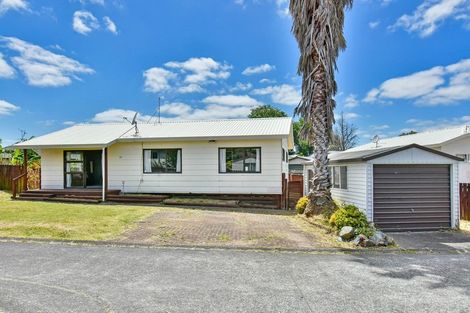 Photo of property in 33 Limond Street, Randwick Park, Auckland, 2105