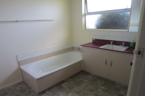 Photo of property in 2/9 Archdall Place, Avonhead, Christchurch, 8042