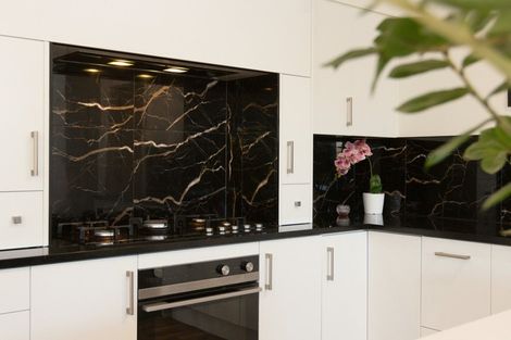 Photo of property in 34 Kahuparere Crescent, Pyes Pa, Tauranga, 3112