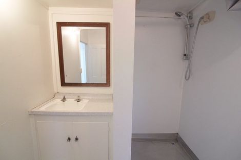 Photo of property in 24 Glencairn Street, Dalmore, Dunedin, 9010