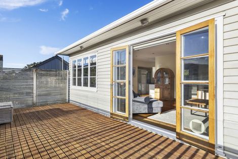 Photo of property in 19 Bankot Crescent, Ngaio, Wellington, 6035