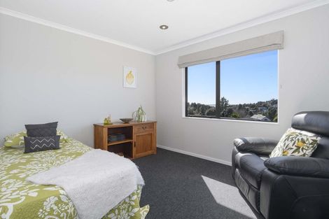 Photo of property in 30 Waipuna Grove, Welcome Bay, Tauranga, 3112