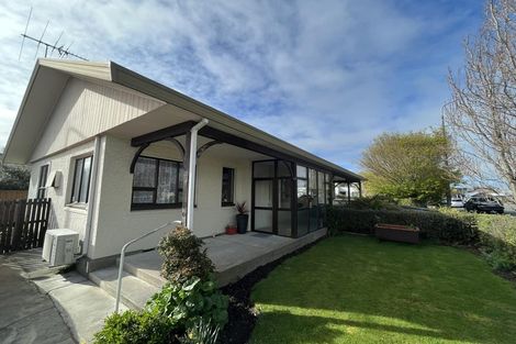 Photo of property in 24 Durham Street, Rangiora, 7400