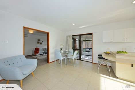 Photo of property in 2/39 Greenock Street, Redwood, Christchurch, 8051