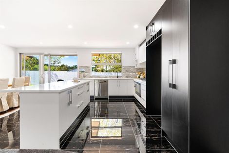 Photo of property in 2d Masters Road, Waiuku, 2681