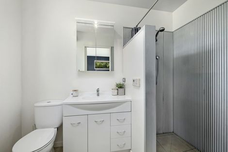 Photo of property in 48 Rob Roy Lane, Wanaka, 9305