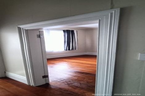 Photo of property in 1/50 Clyde Street, Island Bay, Wellington, 6023