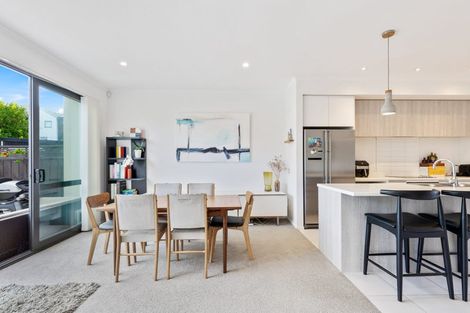 Photo of property in 7 Kanuka Road, Hobsonville, Auckland, 0616