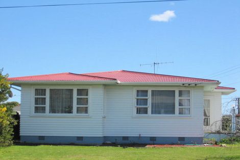 Photo of property in 11 George Street, Levin, 5510