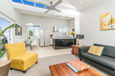 Photo of property in 30 Palomino Drive, Henderson, Auckland, 0612