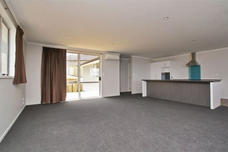 Photo of property in 2 Matlock Lane, Dinsdale, Hamilton, 3204