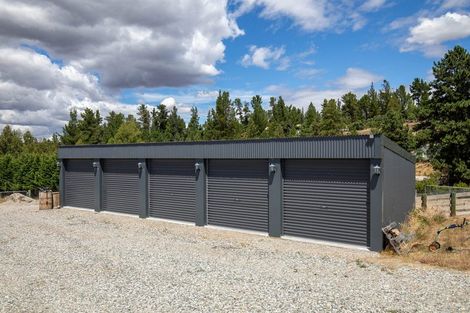 Photo of property in 213a Letts Gully Road, Letts Gully, Alexandra, 9393