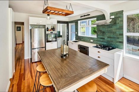 Photo of property in 10 Monowai Road, Johnsonville, Wellington, 6037