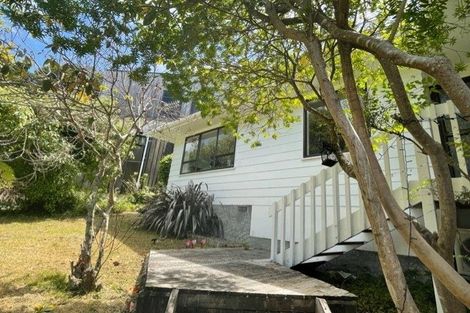 Photo of property in 42 Viewmont Drive, Harbour View, Lower Hutt, 5010