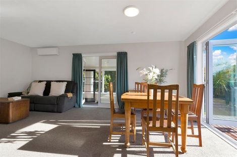 Photo of property in 15 Harewood Road, Oxford, 7430