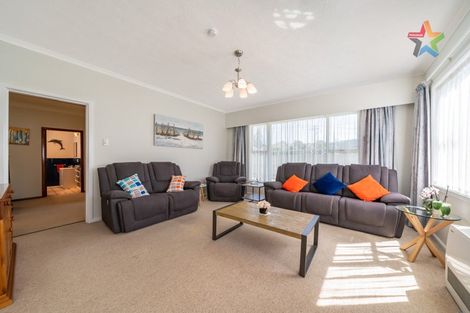 Photo of property in 17 Stellin Street, Boulcott, Lower Hutt, 5011