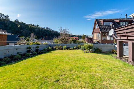 Photo of property in 9 Colquhoun Street, Glenross, Dunedin, 9011