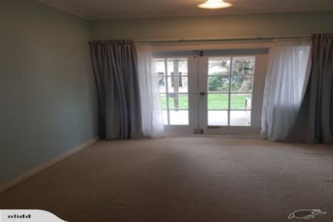 Photo of property in 35 Thomson Street, West End, Palmerston North, 4412
