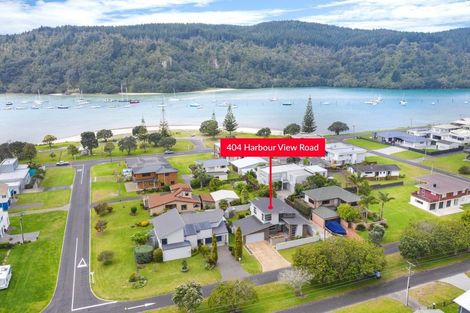 Photo of property in 404 Harbour View Road, Whangamata, 3620