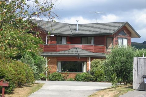 Photo of property in 13 Morepork Close, Brown Owl, Upper Hutt, 5018