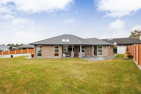 Photo of property in 8 Hanalin Drive, Marton, 4710