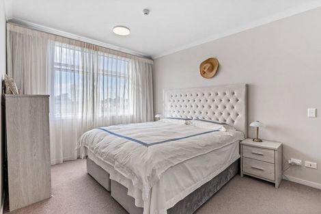 Photo of property in 58 Rewa Rewa Lane, Orewa, 0931