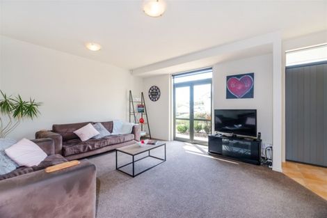 Photo of property in 68 Gunner Drive, Te Atatu Peninsula, Auckland, 0610