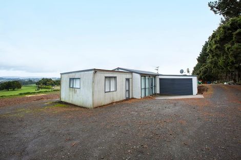 Photo of property in 1120i Waiuku Road, Waiuku, 2681