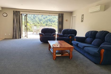 Photo of property in 9 Rata Street, Duncan Bay, Tennyson Inlet, 7195