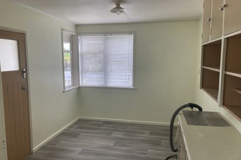 Photo of property in 39 Sare Crescent, Fairfield, Hamilton, 3214