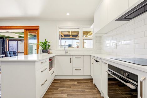 Photo of property in 5 Norrie Street, Redwood, Christchurch, 8051