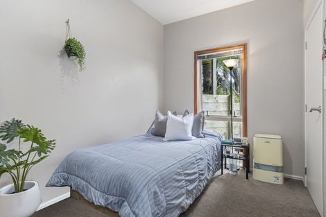 Photo of property in 14 Bell Common Close, Bethlehem, Tauranga, 3110