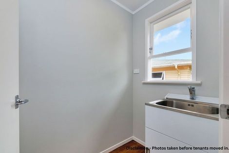 Photo of property in 25 Holland Street, Pukekohe, 2120