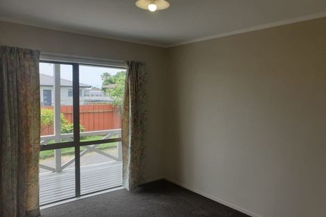 Photo of property in 24 Growers Lane, Mangere East, Auckland, 2024