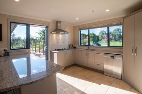 Photo of property in 339 Stoney Creek Road, Kelvin Grove, Palmerston North, 4470