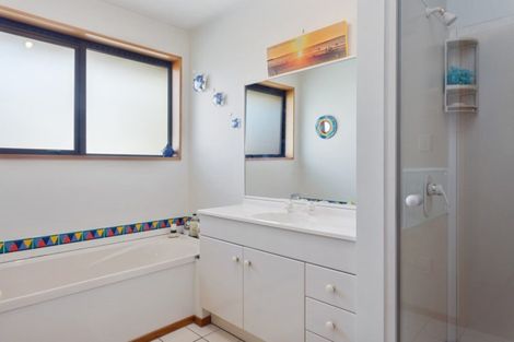 Photo of property in 3 Stanton Place, Woodend, 7610