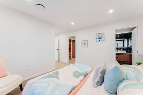 Photo of property in 28 Kate Duncan Drive, Swanson, Auckland, 0614