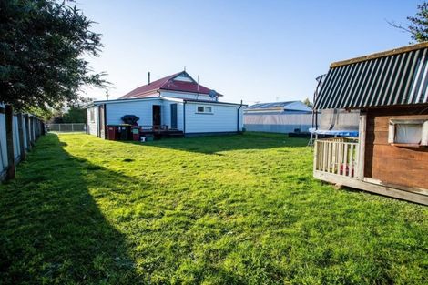 Photo of property in 15 Lincoln Road, Carterton, 5713