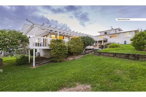 Photo of property in 107 Pah Road, Cockle Bay, Auckland, 2014