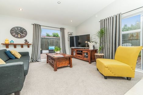 Photo of property in 30 Palomino Drive, Henderson, Auckland, 0612