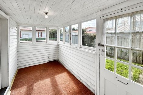Photo of property in 79 Heretaunga Street, Palmerston North, 4414
