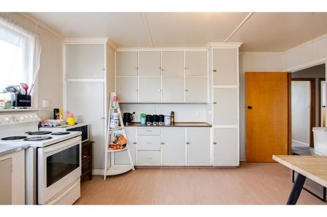 Photo of property in 32 Peterhead Avenue, Flaxmere, Hastings, 4120